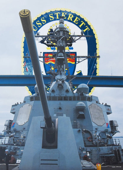 USS Sterett (DDG 104) 2023 - 2024 Deployment Cruisebook - Bluewater Publishing